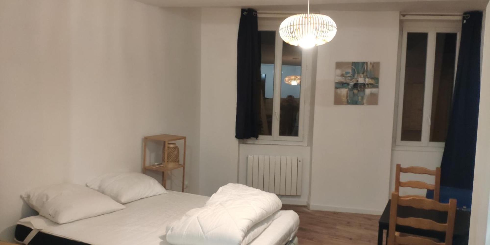 Appartements Simples Et Fonctionnels 帕米耶 客房 照片